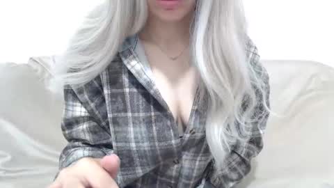 CamilleBunny online show from April 21, 2:15 am