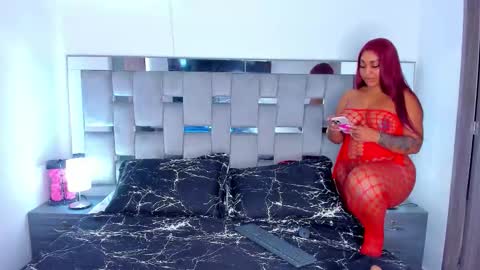 Camila online show from December 4, 4:30 pm