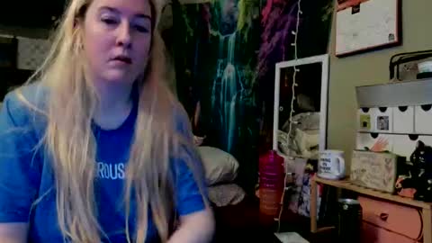 Candi online show from May 23, 3:49 am