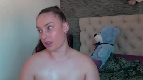 Bella online show from November 8, 7:24 am