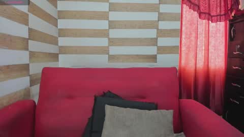 Candy  Brown online show from February 27, 12:34 pm