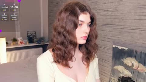 Snapshot of candy_flo chatting on March 8, 8:02 pm Flora online show from March 8, 8:02 pm
