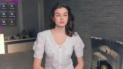Snapshot of candy_flo chatting on February 16, 6:32 pm Flora online show from February 16, 6:32 pm