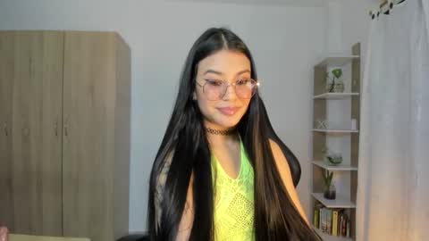 Nickol online show from January 9, 9:52 pm