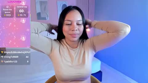 Snapshot of candy_lux30 chatting on September 30, 5:35 am Candy online show from September 30, 5:35 am