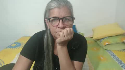 Snapshot of candy_mature_ chatting on January 28, 9:30 am candy online show from January 28, 9:30 am