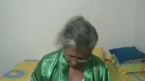 Snapshot of candy_mature_ chatting on January 19, 10:28 am candy online show from January 19, 10:28 am