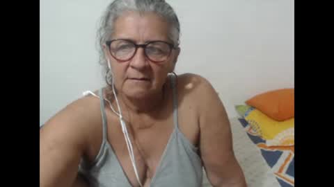 Snapshot of candy_mature_ chatting on March 1, 10:42 pm candy online show from March 1, 10:42 pm