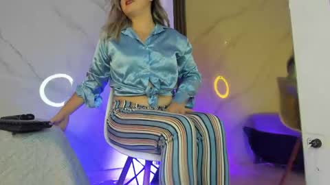 Candy plus online show from June 1, 7:04 pm