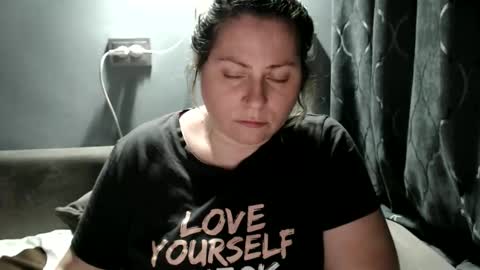 Laura online show from October 14, 10:45 pm