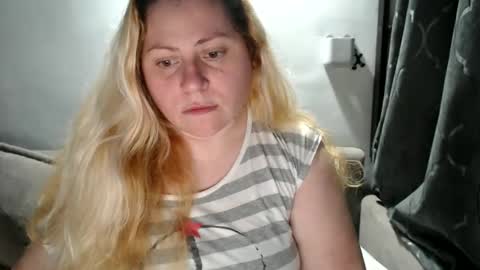 Laura online show from March 5, 6:45 pm