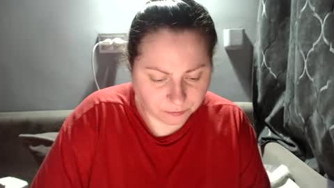 Laura online show from December 19, 6:22 pm