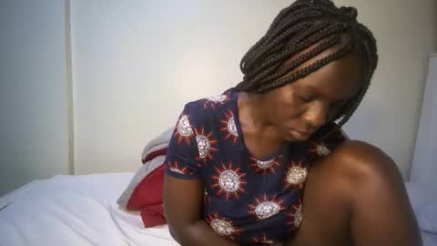 candycurly_ online show from September 12, 3:29 am