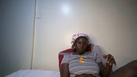 candycurly_ online show from October 9, 2:59 am