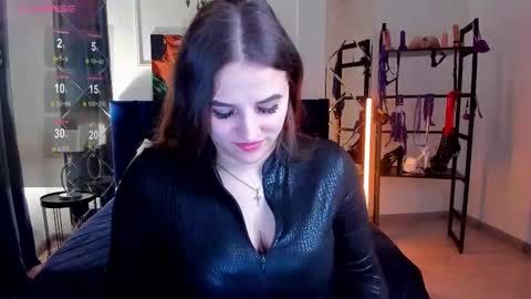 Sofia online show from November 11, 12:50 am