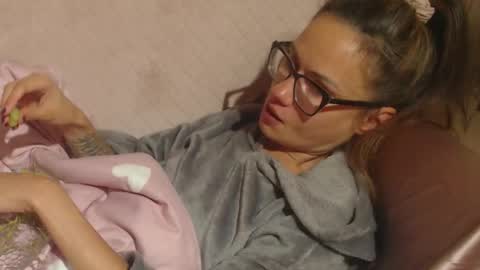 say meow and send tips  online show from September 28, 8:36 pm