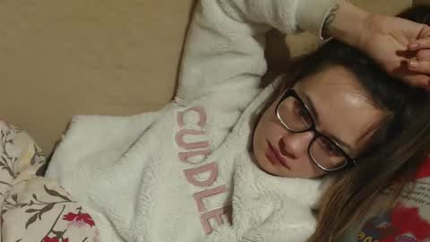 say meow and send tips  online show from March 9, 1:04 am