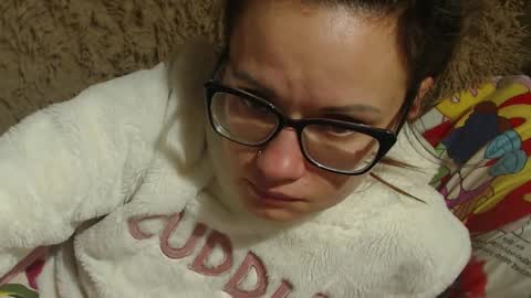 Snapshot of candylady136 chatting on February 3, 12:04 am say meow and send tip online show from February 3, 12:04 am