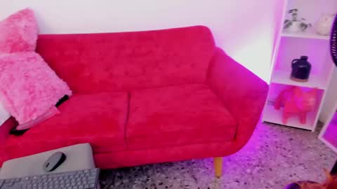candyseven online show from May 7, 5:34 am