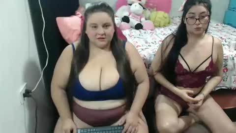 Candy online show from December 5, 3:02 pm