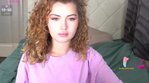 Snapshot of candywink chatting on September 25, 9:45 pm Kate online show from September 25, 9:45 pm