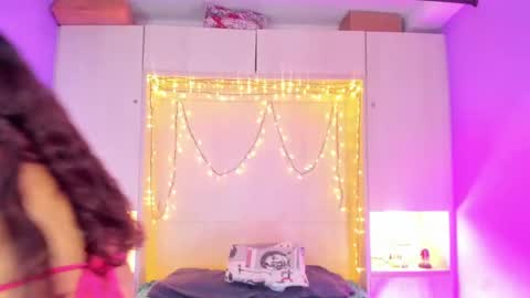 Snapshot of candyymaria chatting on September 25, 9:34 pm Dulce Maria online show from September 25, 9:34 pm