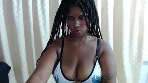 canelafierce online show from January 29, 10:53 pm