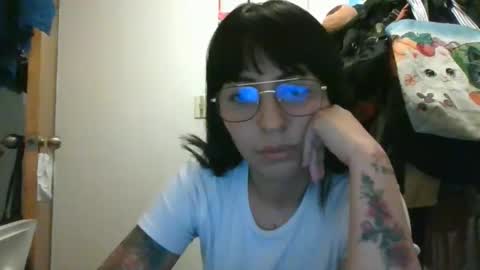 canelastar online show from April 27, 11:35 pm