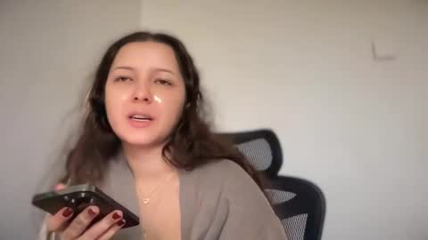 Snapshot of cappuccinokiss chatting on October 3, 8:08 am Emma online show from October 3, 8:08 am