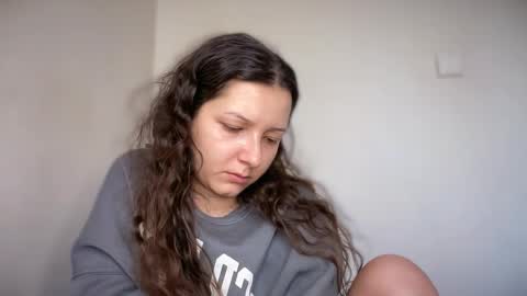 Emma online show from March 9, 6:38 am