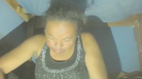 carinesexy69 online show from January 18, 1:40 pm