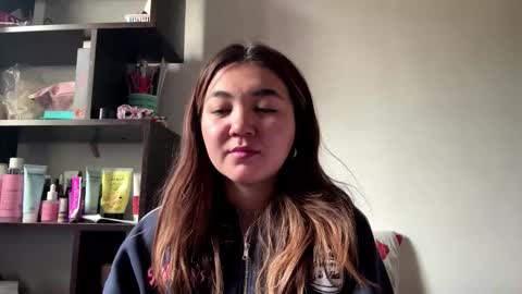 caritaschiavo online show from November 4, 6:29 am