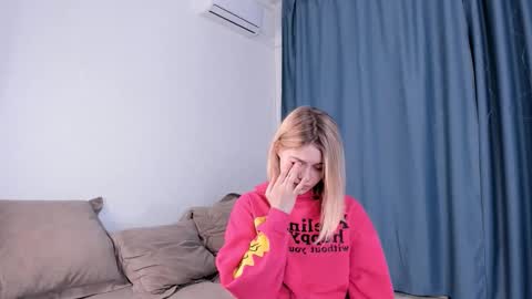 Alice online show from March 4, 7:20 pm