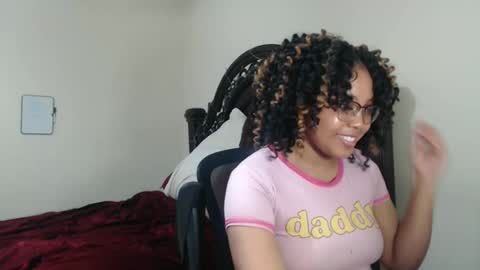 CARAMEL xoxo online show from December 21, 12:26 am