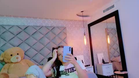 caro_adams1 online show from February 1, 10:58 am