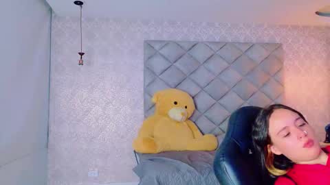 caro_adams1 online show from December 16, 12:00 pm