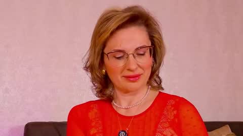 CaroJhones online show from March 10, 5:11 am