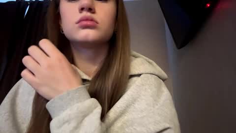 Lisa online show from January 7, 8:39 am