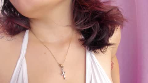 Carolina  online show from March 19, 8:46 pm