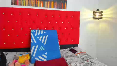 Carolina online show from September 15, 6:37 pm