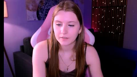 Caroline online show from March 26, 7:54 am