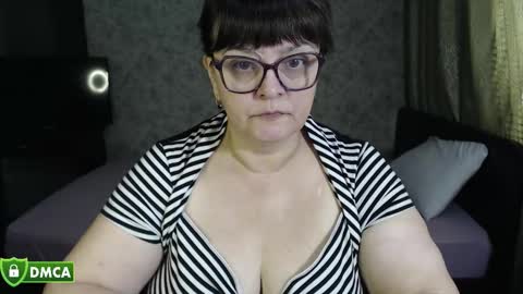 CarolineDream  online show from September 17, 6:44 am