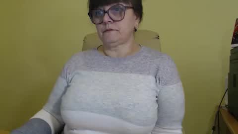 CarolineDream  online show from October 15, 6:27 am