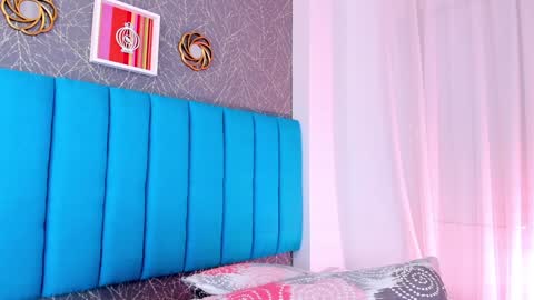 CarolineeGarcia online show from January 24, 2:19 pm