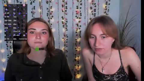 casey_meow_ online show from September 25, 1:10 pm