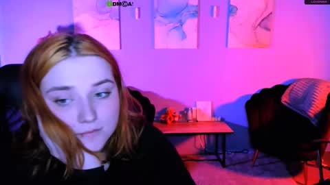 casey_meow_ online show from March 9, 10:07 am