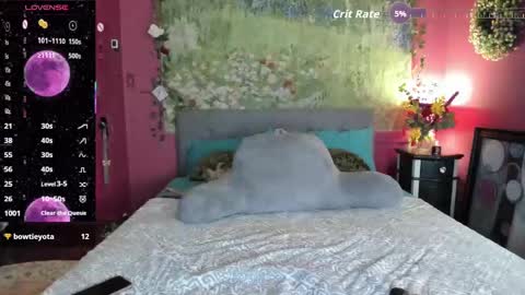 Cashmere Fox online show from October 16, 7:16 pm