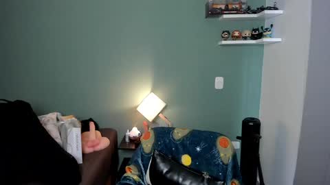 Cassie online show from December 8, 3:56 pm