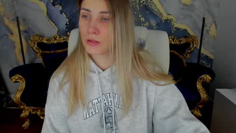 Lena online show from February 7, 7:29 am