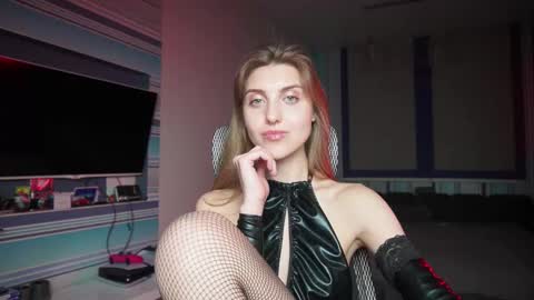 Seductress Cassia  FINDOM AND SADISM  NO NUDE online show from September 21, 7:01 pm
